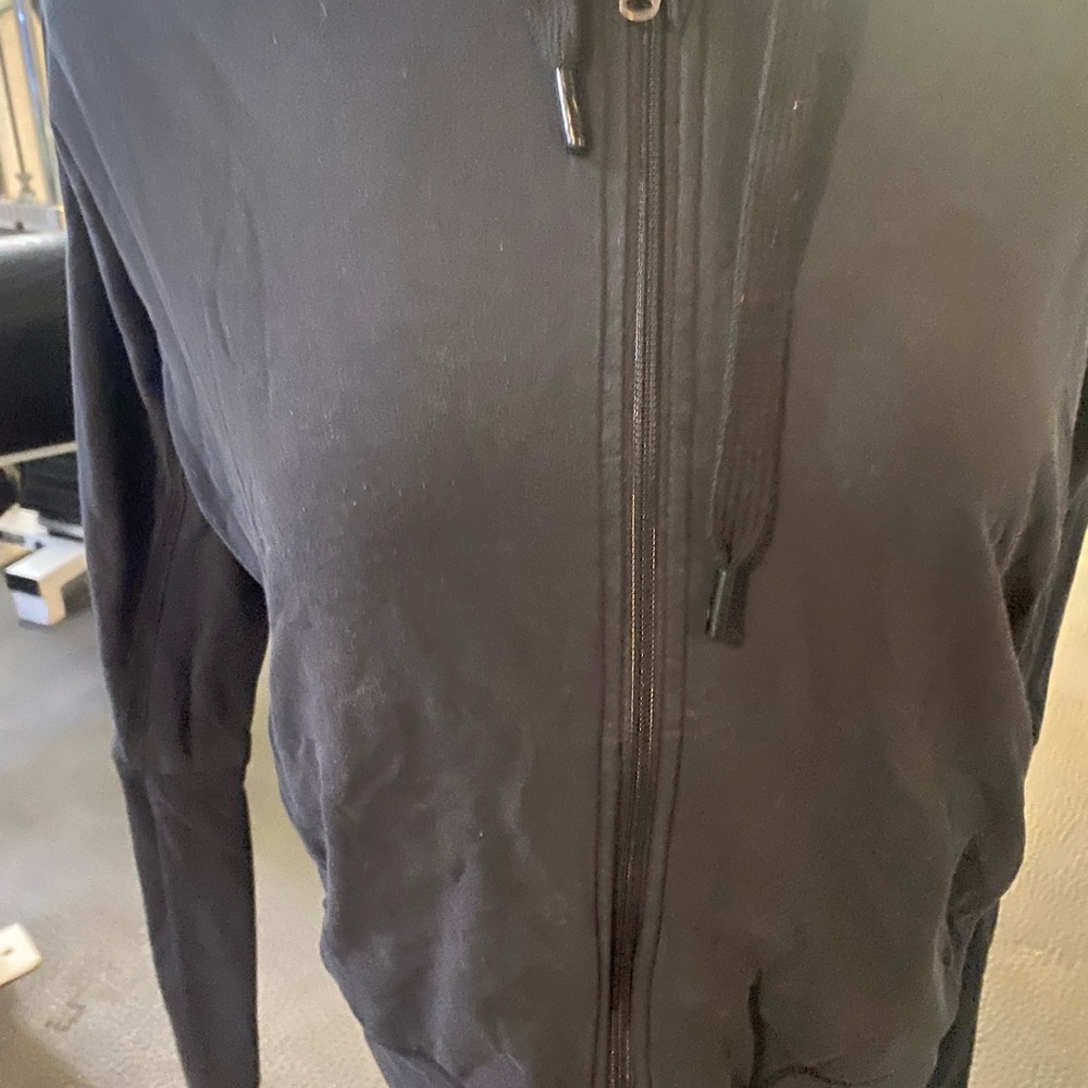 Men's Black Zip-Up Jacket